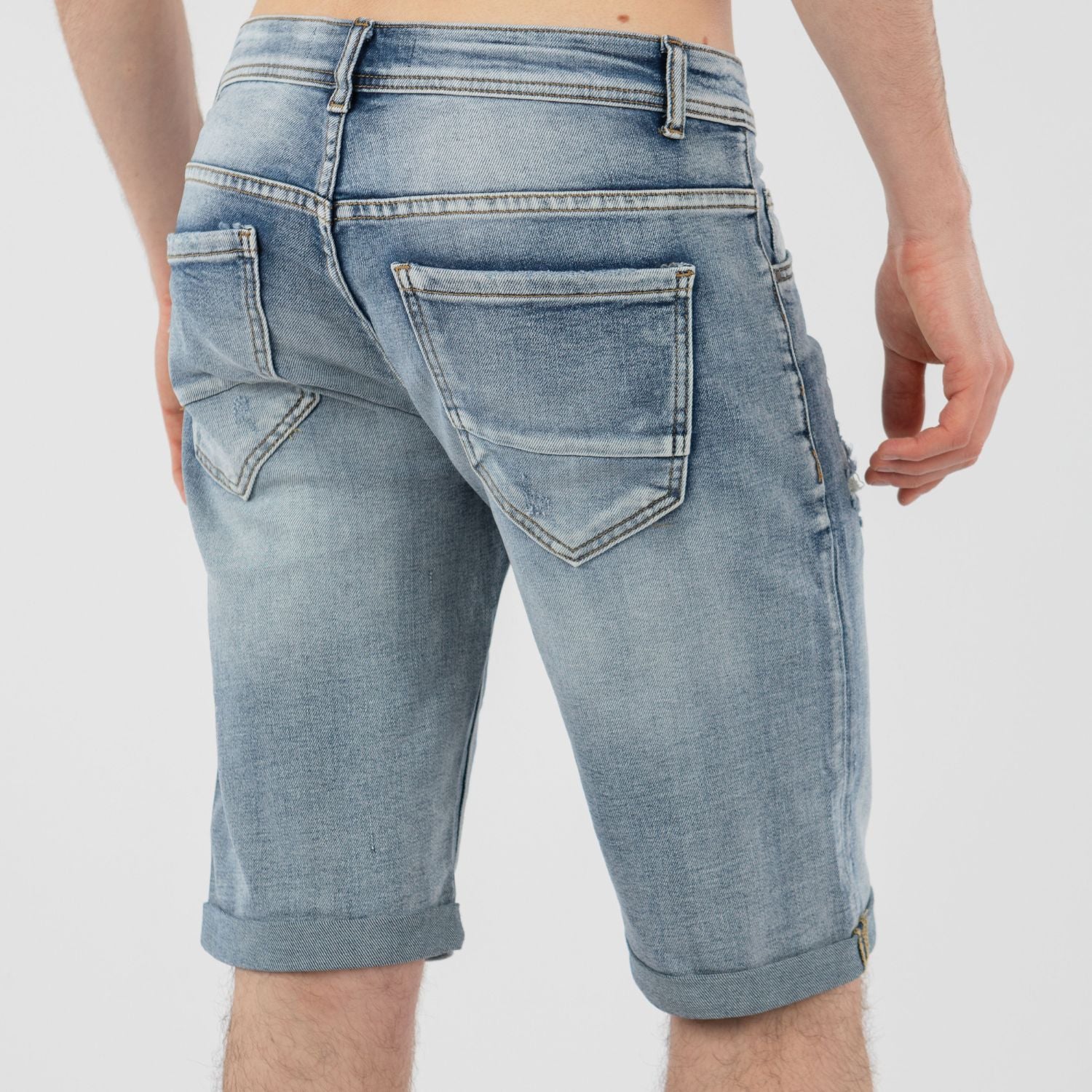 TONY BACKER - Jeans corti da uomo